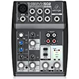 Behringer XENYX 502 Mixer premium a 5 ingressi e 2 bus con preamplificatore microfonico XENYX ed equalizzatore britannico