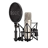 RODE NT1A Microfono a Condensatore Cardioide a Diaframma Largo con Supporto Antiurto, Filtro Antipop e Cavo XLR per Produzione Musicale, ...